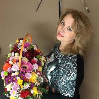 Толокольникова Елена Сергеевна – Администратор